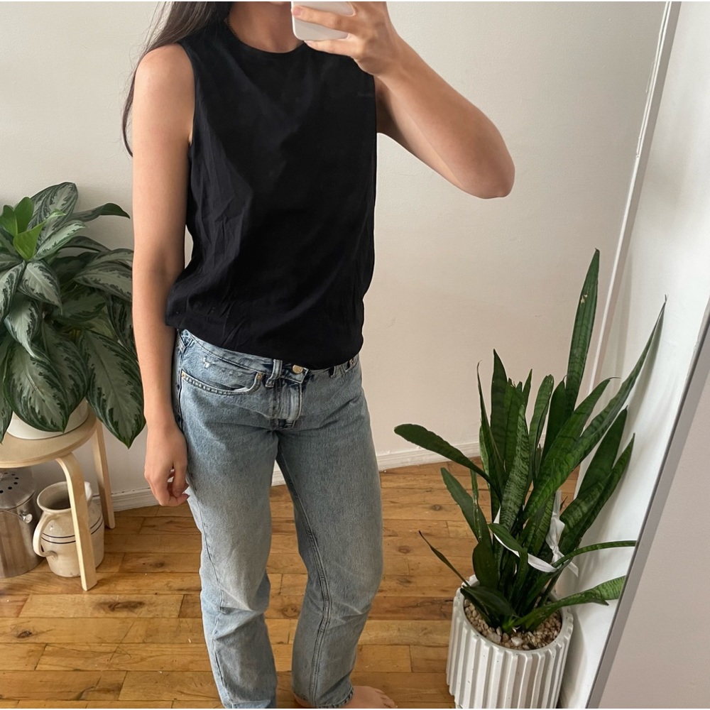 Discontinued Everlane Black Muscle Tee 100% Cotton